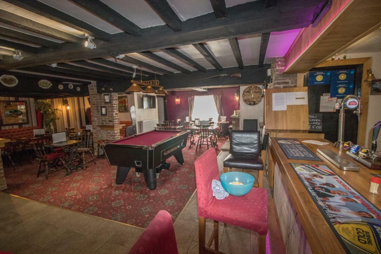 The Cabin Saracens Head Chapel Saint Leonards Bagian luar foto